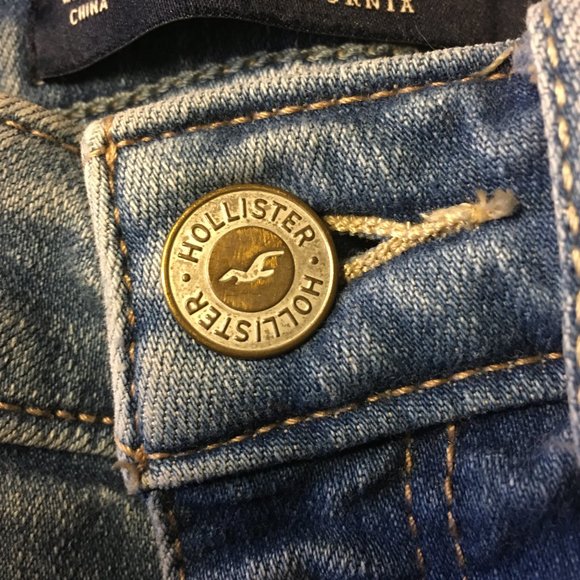 HOLLISTER High Rise Super Skinny Ripped Jeans | 1R - Picture 5 of 15